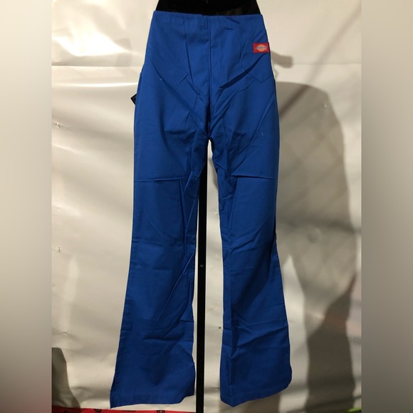 Dickies Mock Wrap Top & Drawstring Flare Pants Scrubs Size XSmall - Picture 3 of 3